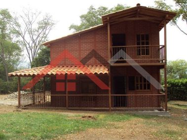 vivienda prefabricada en terreno personalizada realizada por abc casas prefabricadas